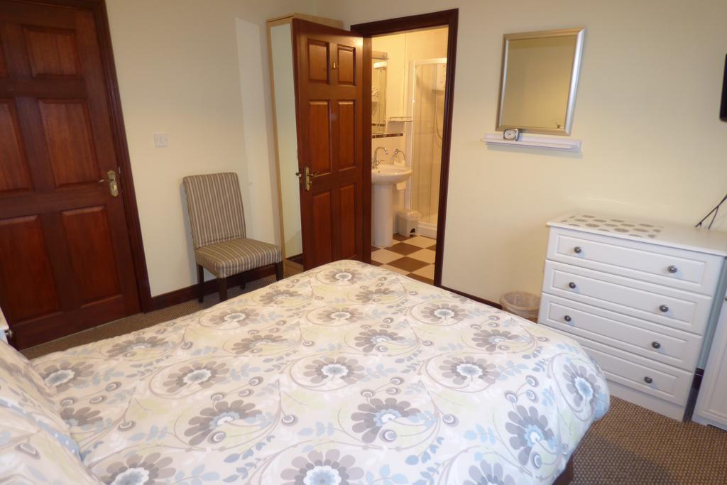 Ken-Mar House Bed And Breakfast Ballymoney Værelse billede